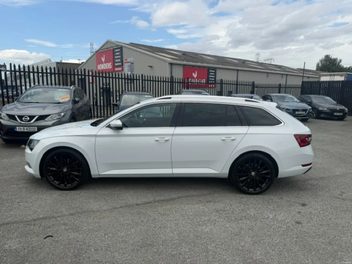 Skoda Superb 2018 LAURIN & KLEMENT COM 2.0 TDI 150 - Image 5