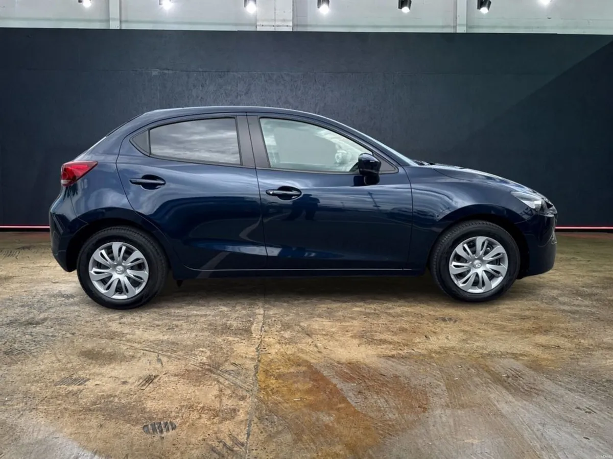Mazda Mazda2 1.5 AUTOMATIC SKYACTIV G LIMITED - RE - Image 2