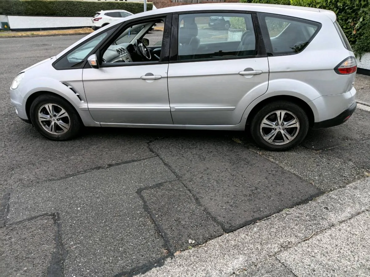 2010 ford S-max 7seater 1.8 diesel Zetec NCT10/26 - Image 6