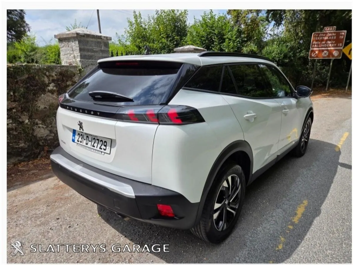 Peugeot 2008 1.2 Puretech 100bhp Allure - Image 4