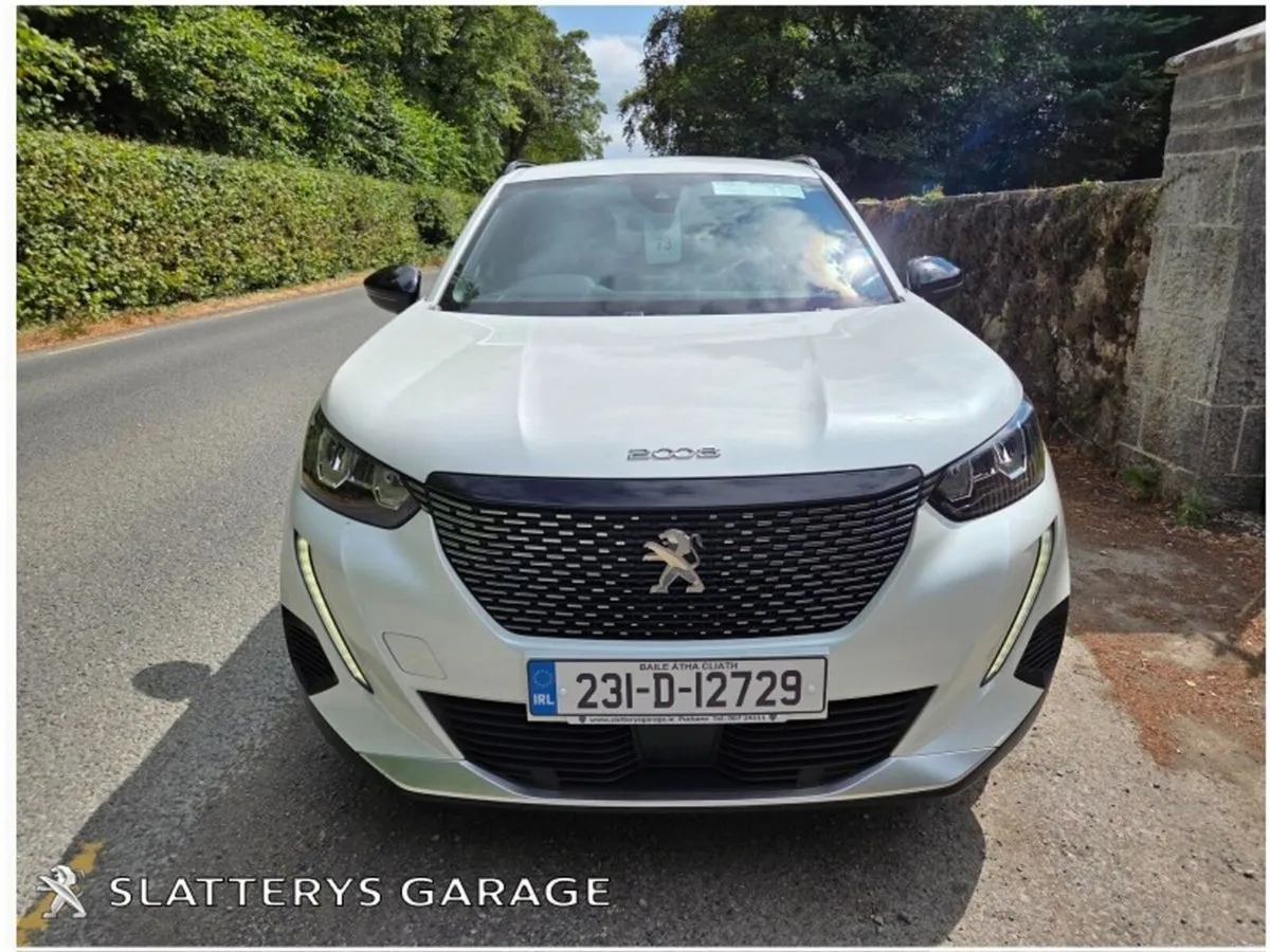 Peugeot 2008 1.2 Puretech 100bhp Allure - Image 2