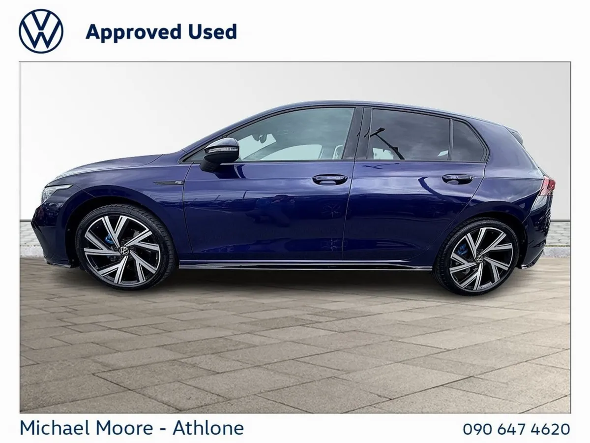 Volkswagen Golf 1.5 TSI 130HP R-Line - Image 5