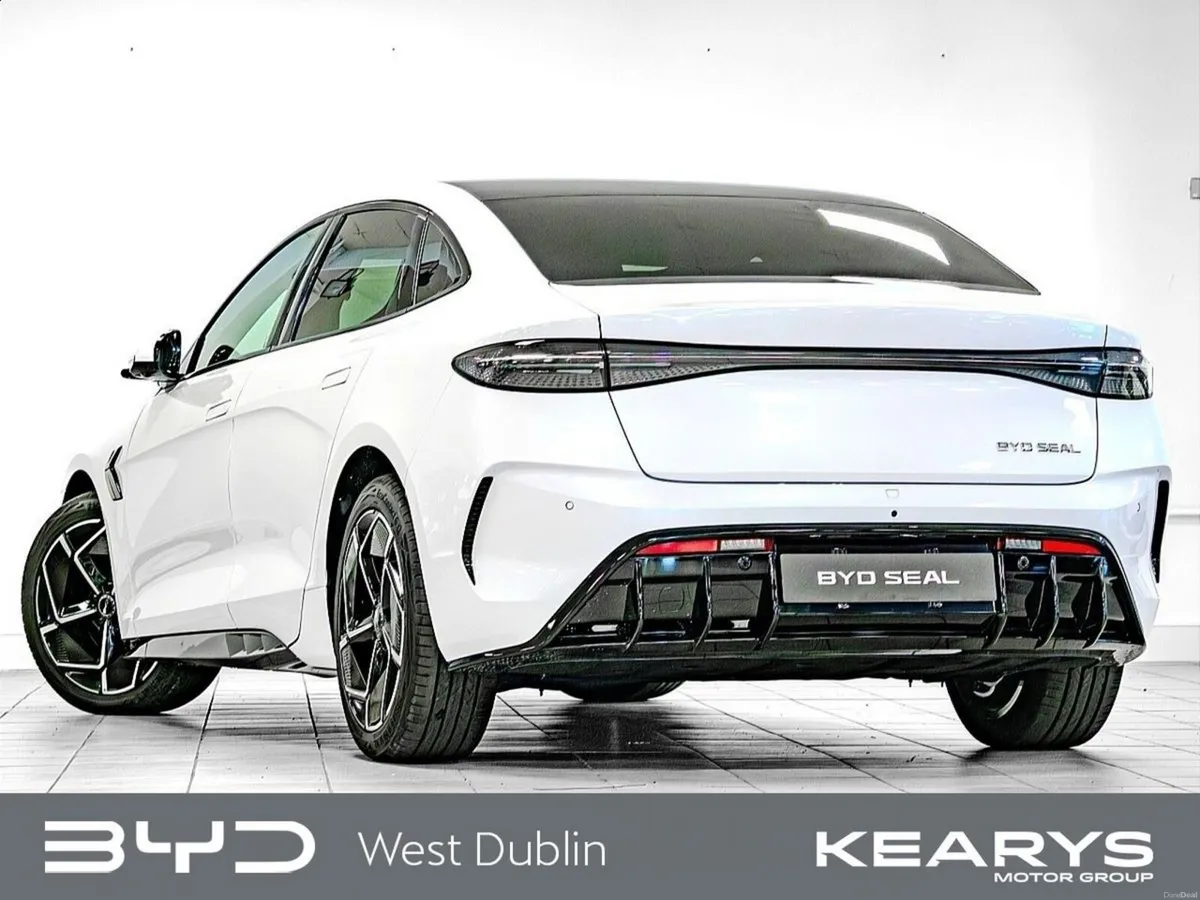 BYD SEAL 82.5kWh Design RWD - Image 2