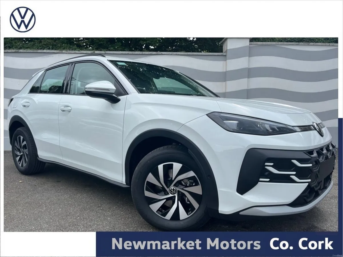 Volkswagen T-Roc LIFE PLUS 116BHP MHEV AUTOMATIC 1 - Image 1
