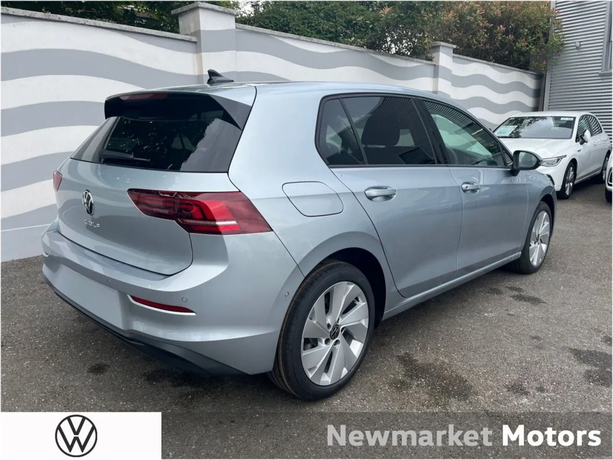Volkswagen Golf 2.0TDI 116BHP 6 SPEED EDITION 75 - Image 4