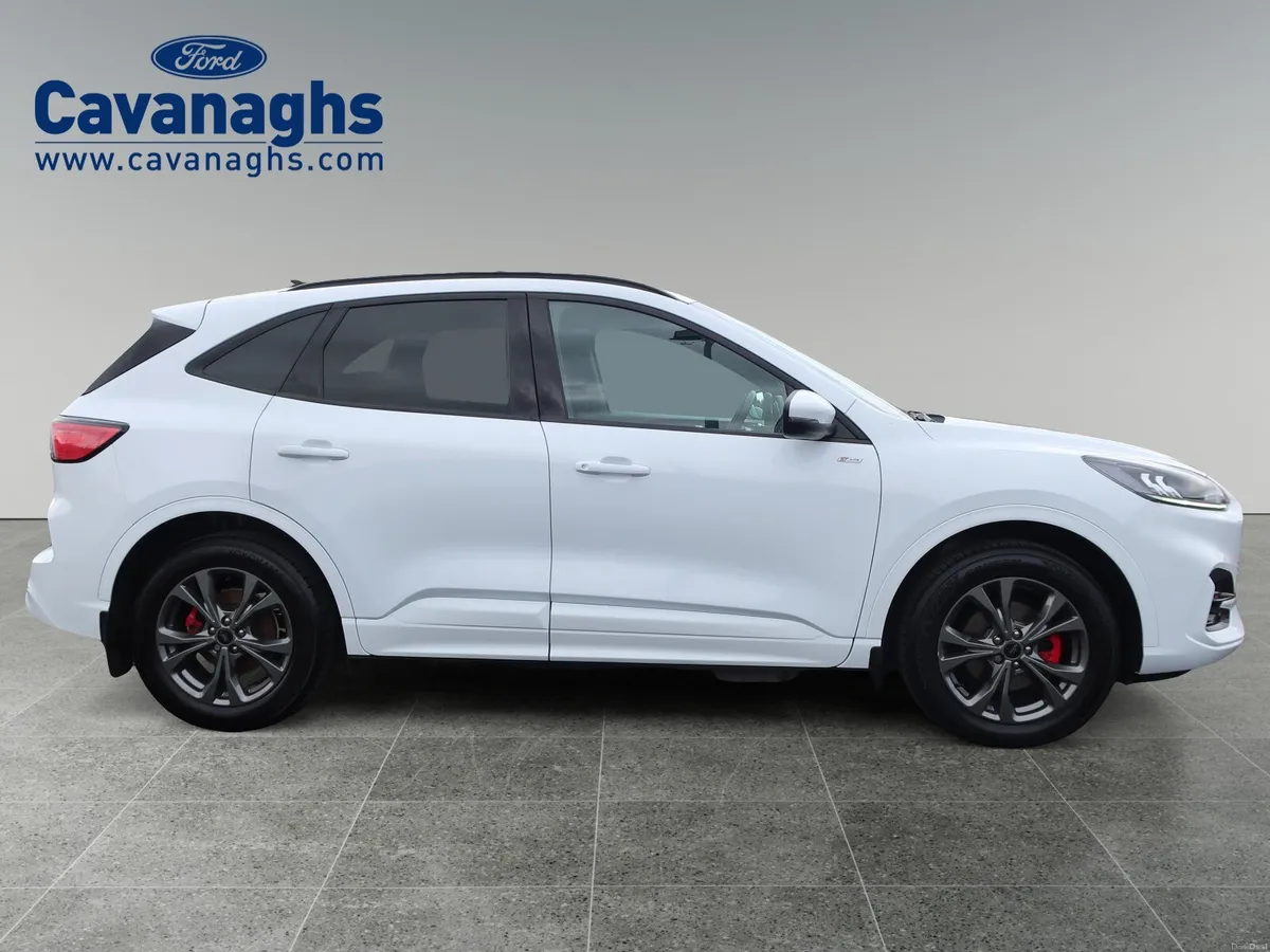 2023 Ford Kuga  ST-LINE 5DR 2.5 225PS PHEV Auto - Image 5