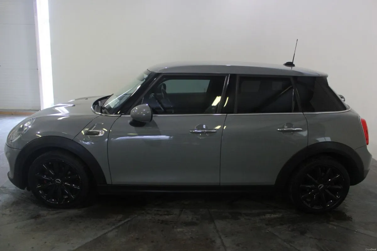 Mini Cooper Cooper D 1.5D - TENDER 28 - Image 6