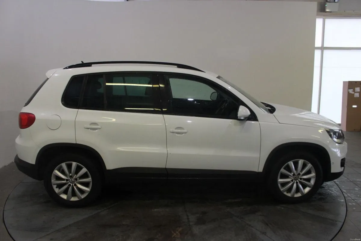 Volkswagen Tiguan 2.0 TDI 110BHP LL M6F - TENDER 2 - Image 2