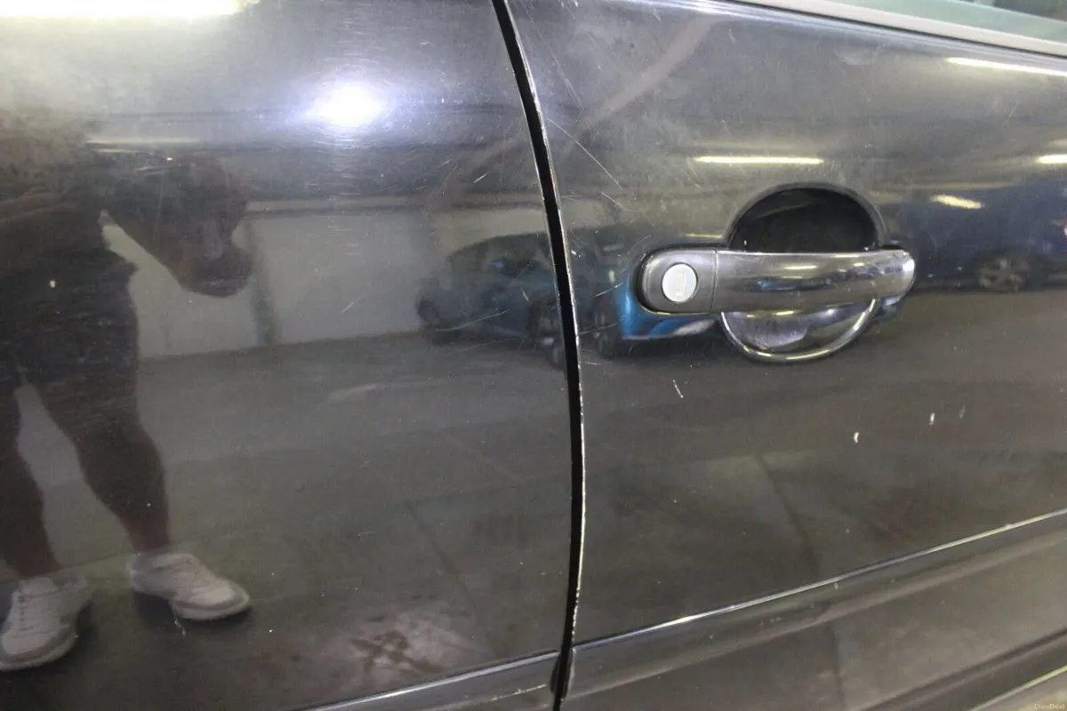 Volkswagen Golf 1.4 Comfortline - TENDER 23 - Image 3