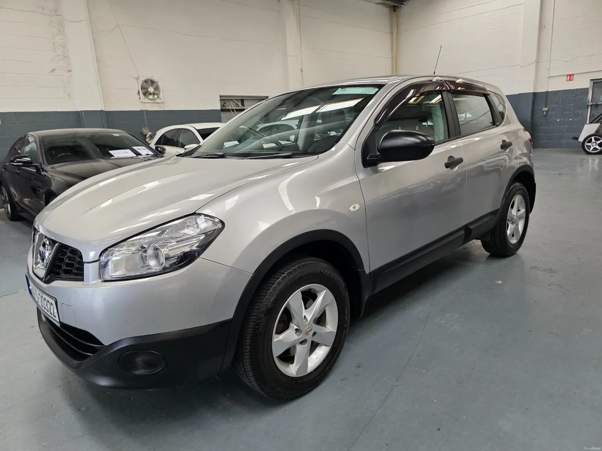 Nissan Qashqai 2014 Diesel Low Mileage - Image 3