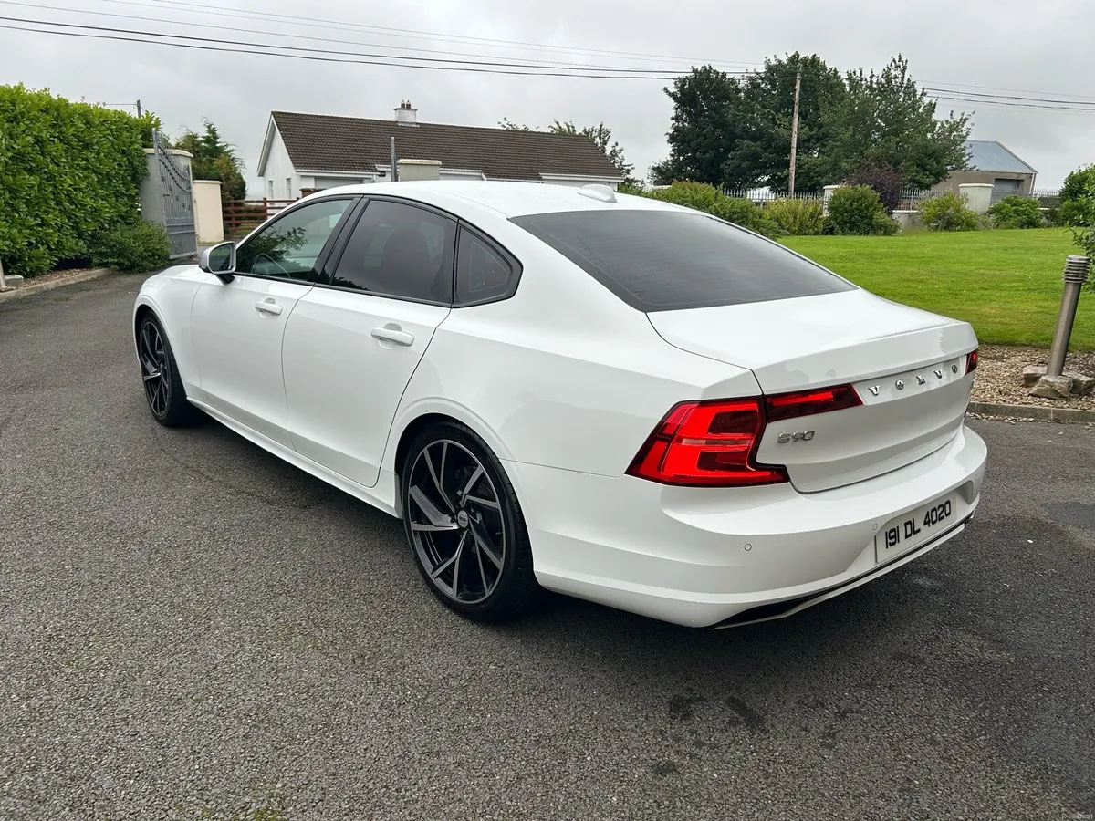 VOLVO S90 R-DESIGN - Image 5