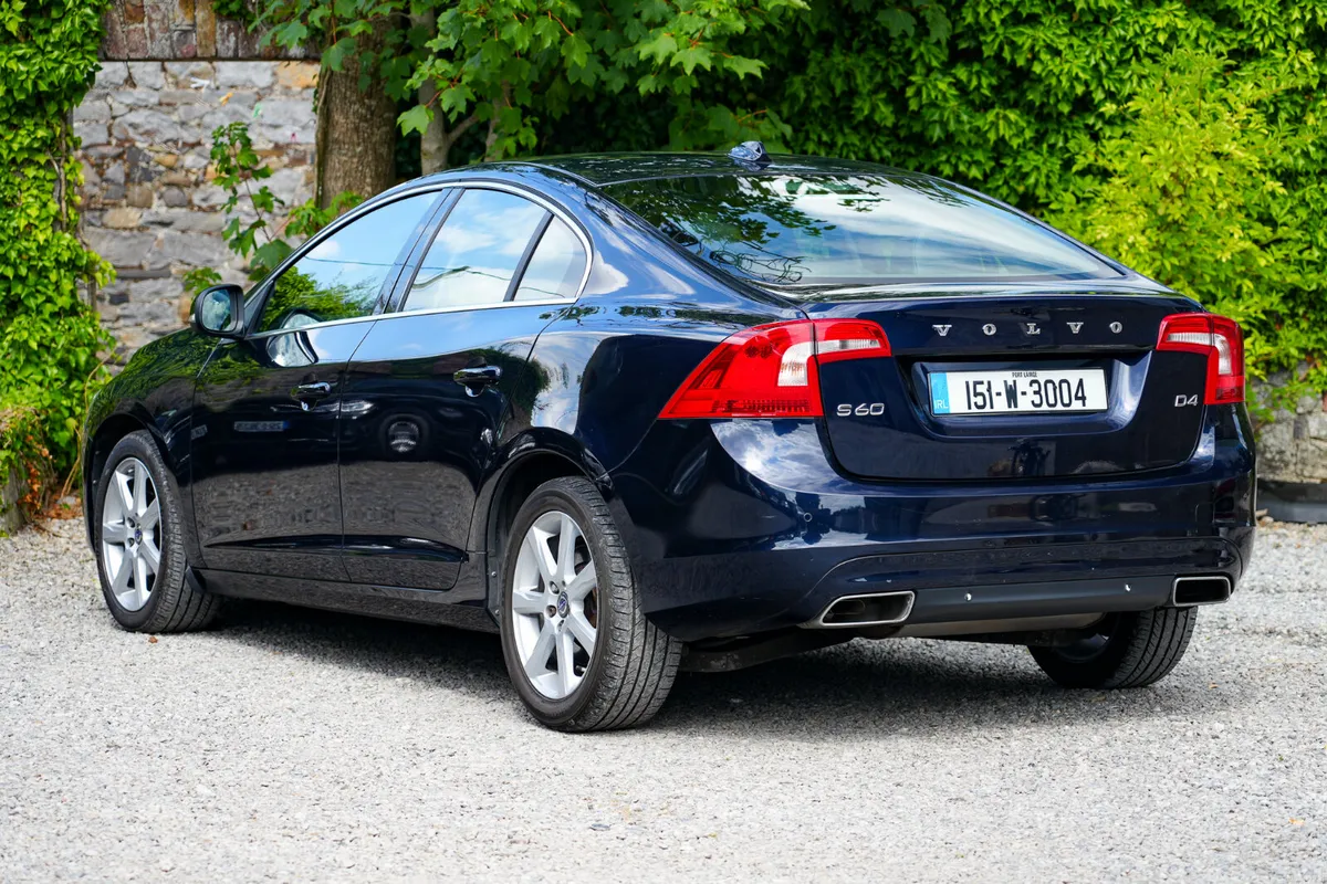 2015 Volvo S60 2.0 Diesel Automatic SE LUXURY - Image 3
