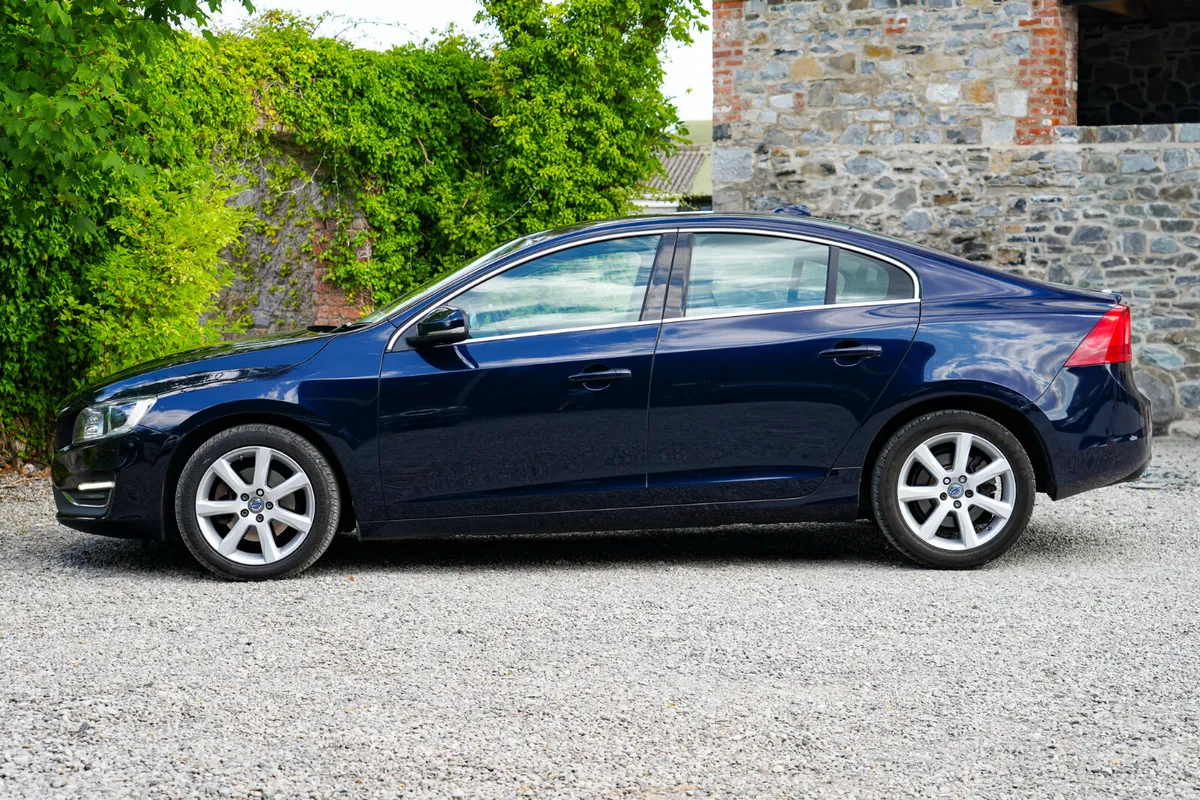 2015 Volvo S60 2.0 Diesel Automatic SE LUXURY - Image 5