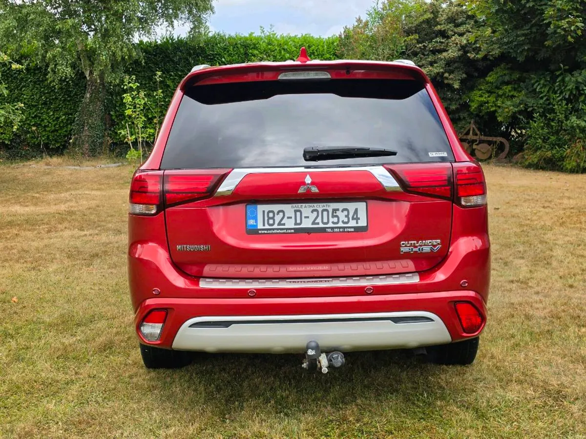 Mitsubishi Outlander PHEV - Image 5