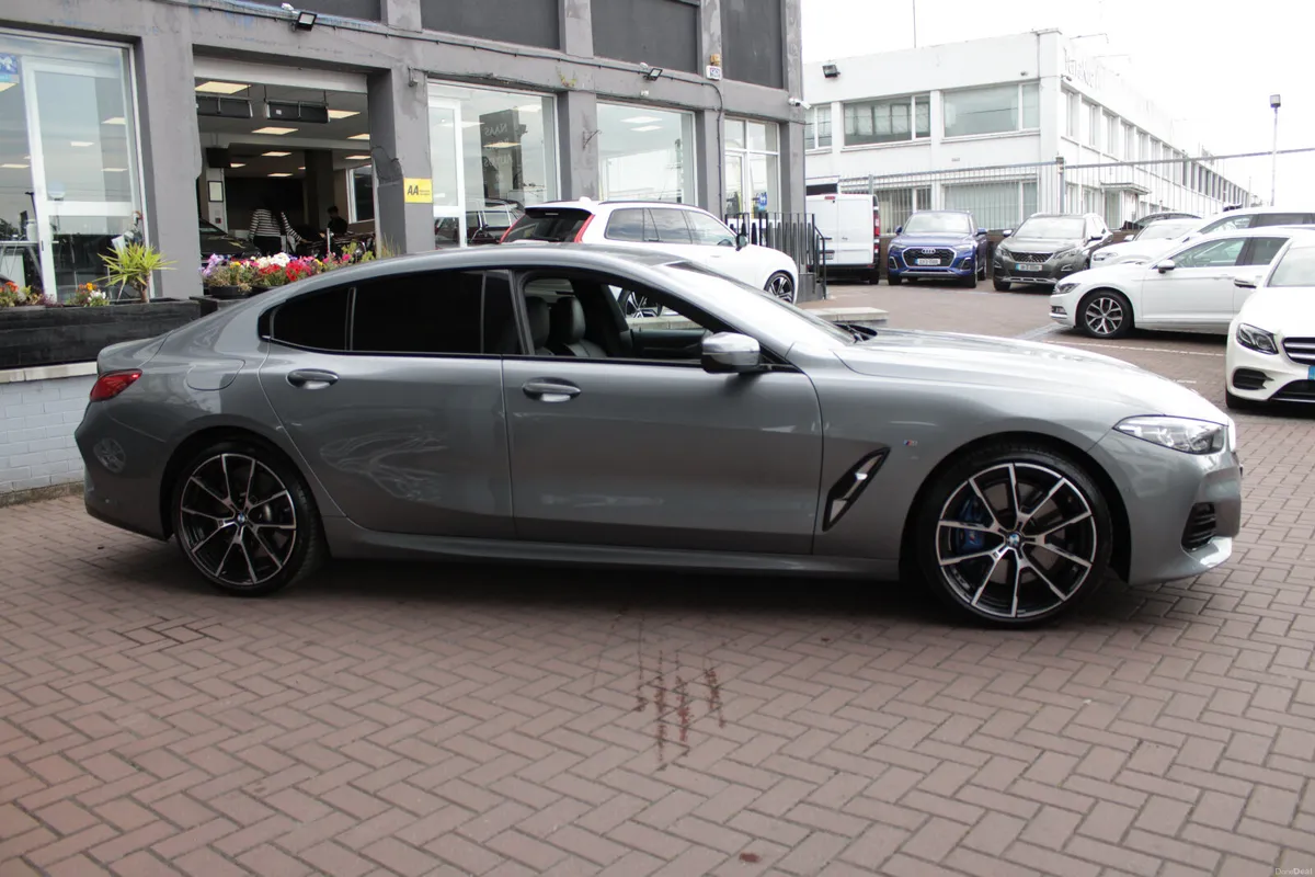 2023 BMW 8-SERIES 840I M-SPORT COUPE SALOON - Image 3
