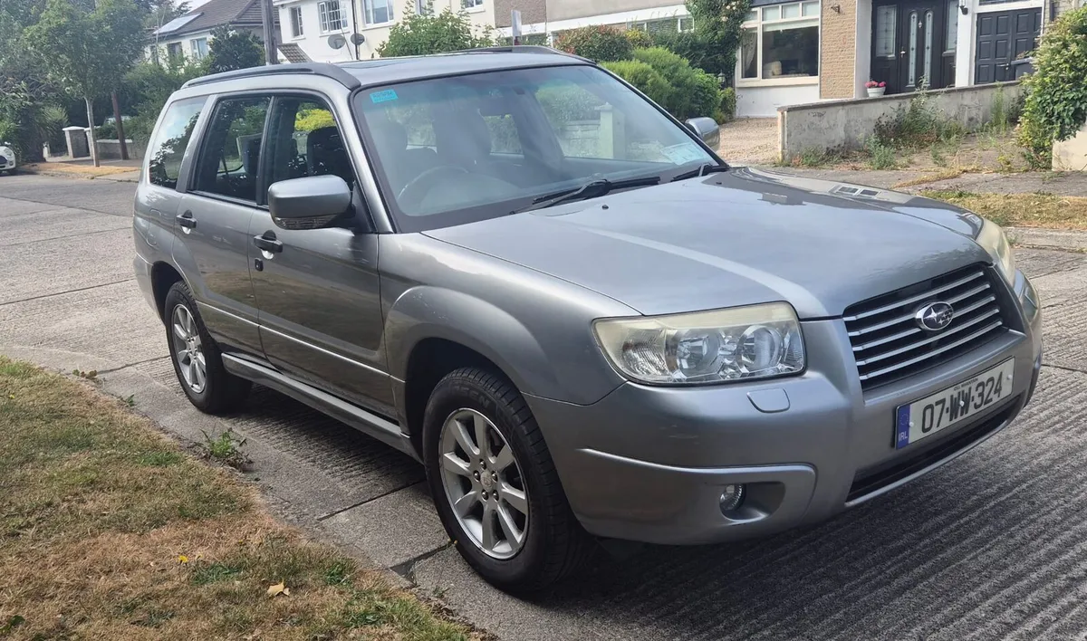 Car - Image 2