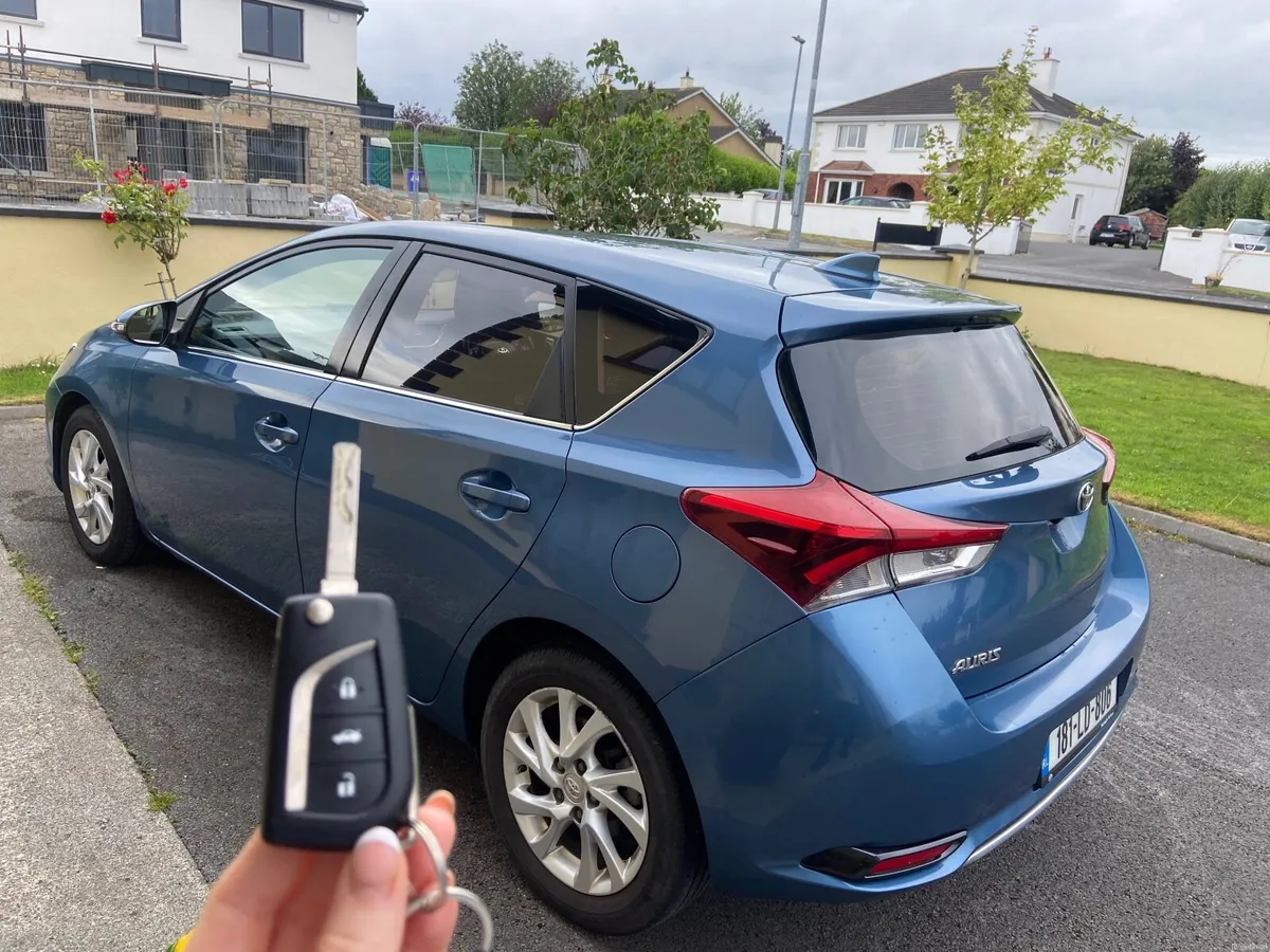 Toyota Auris 2018 - Image 5