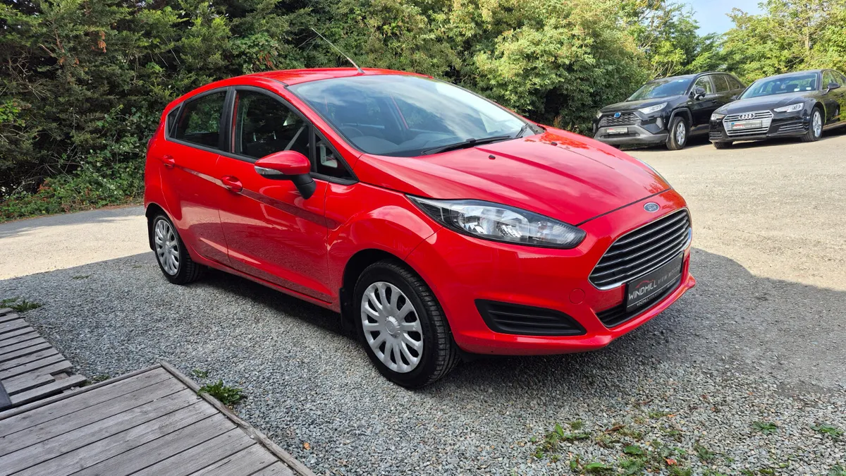 Ford Fiesta 1.25 STYLE 60BHP 5DR 2013 - Image 2
