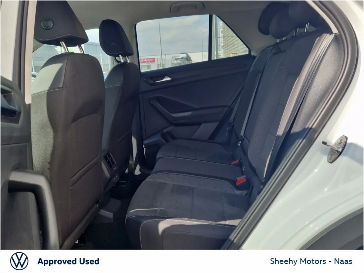 Volkswagen T-Roc Style 1.0TSI - Image 6