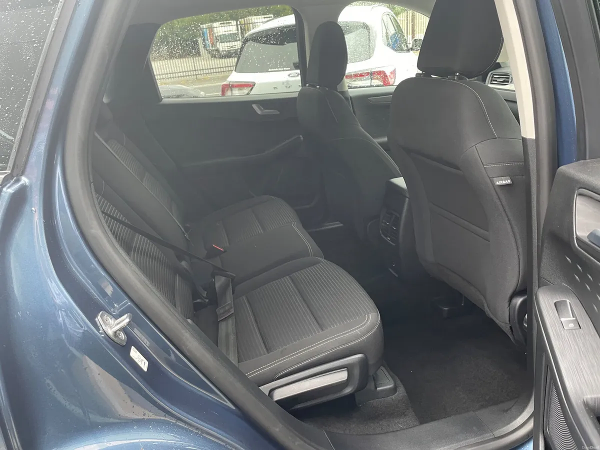 Ford Kuga 2021 - Image 5