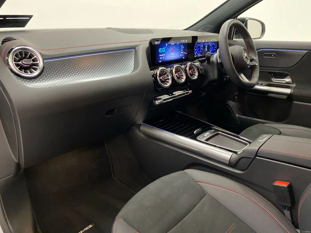 Mercedes-Benz EQA EQA 250+ AMG Line Urban Edition - Image 6