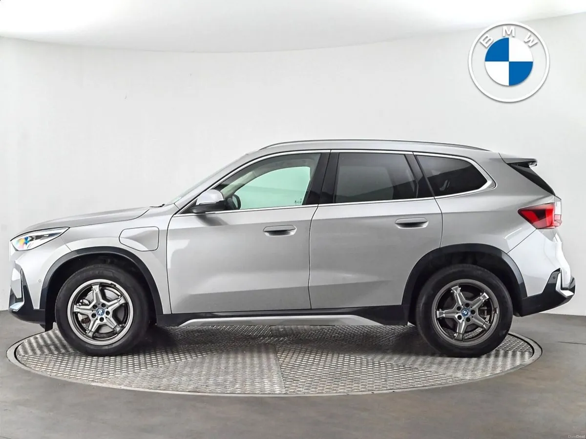 BMW X1 xDrive25e xLine - Image 3
