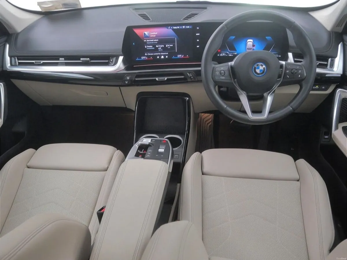 BMW X1 xDrive25e xLine - Image 4
