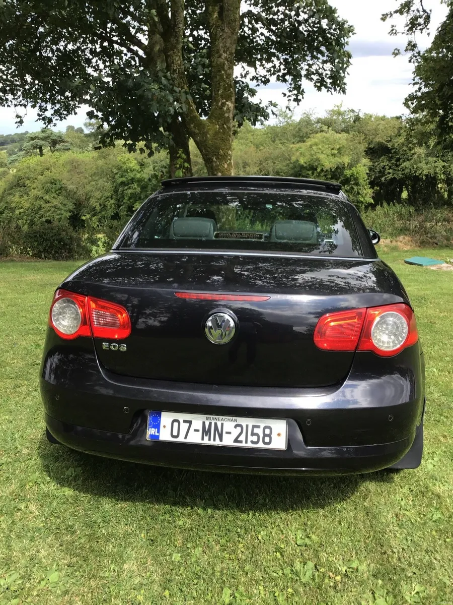 2007 VW EOS Convertable - Image 5