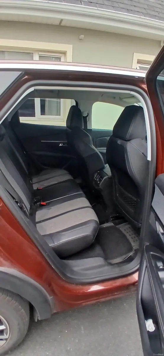 Peugeot 3008 2018 - Image 2