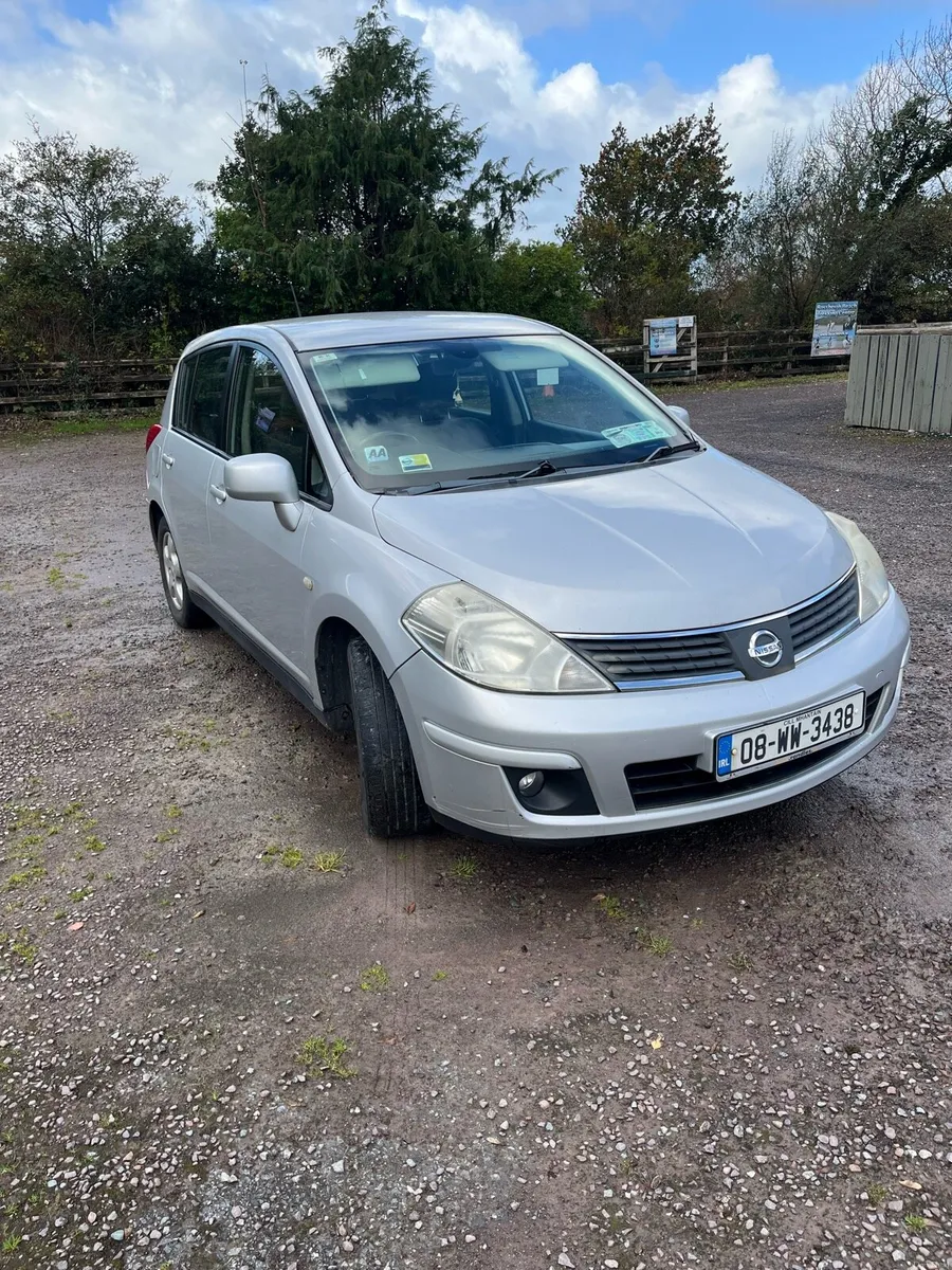 Car - Image 1