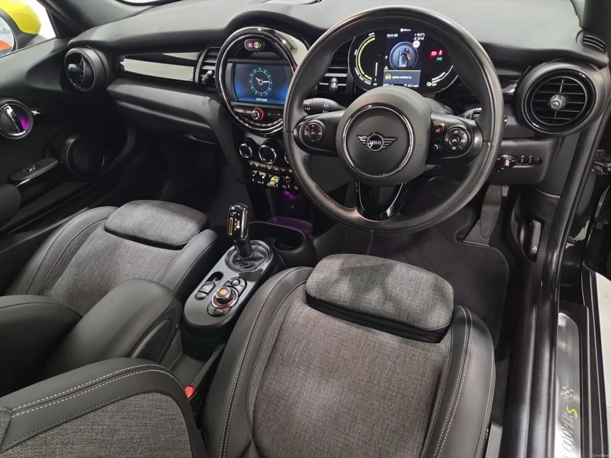 Mini Cooper Electric Level 2 - Image 6