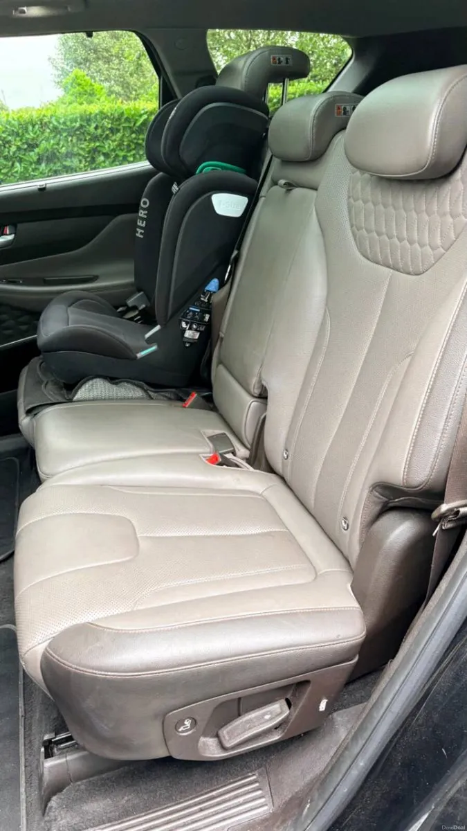 182 Hyundai Santa Fe - Image 6