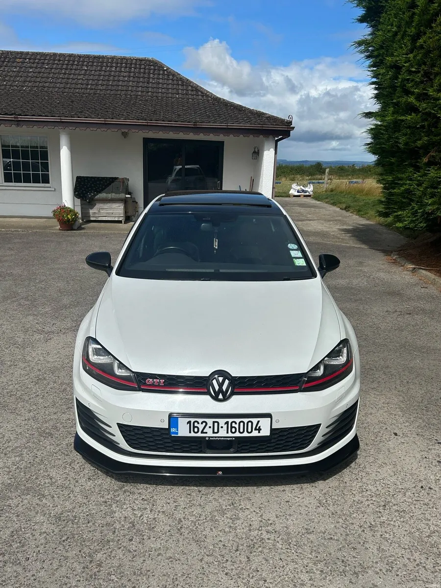 Golf GTI Performance - Image 2