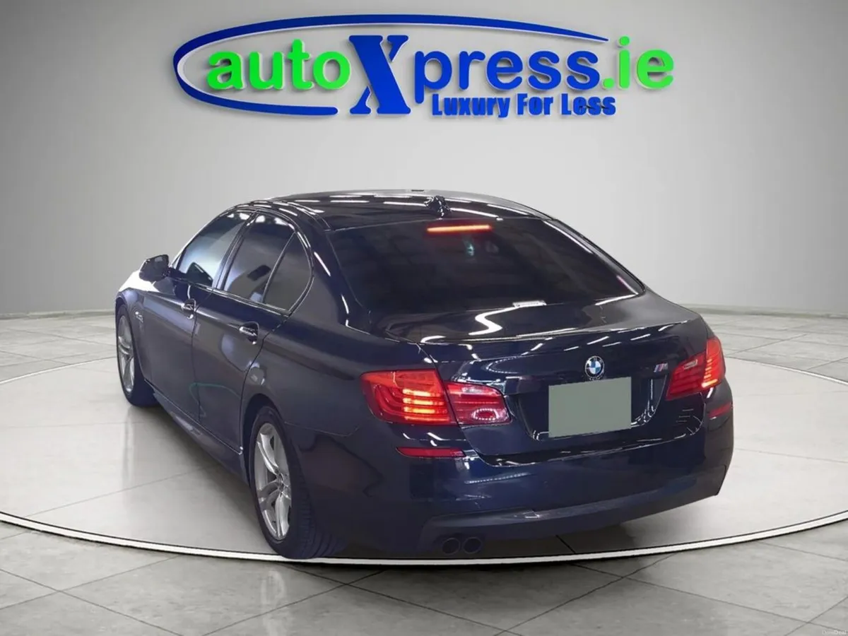 BMW 5-Series M-SPORT 523D, Sunroof, Reversing came - Image 6