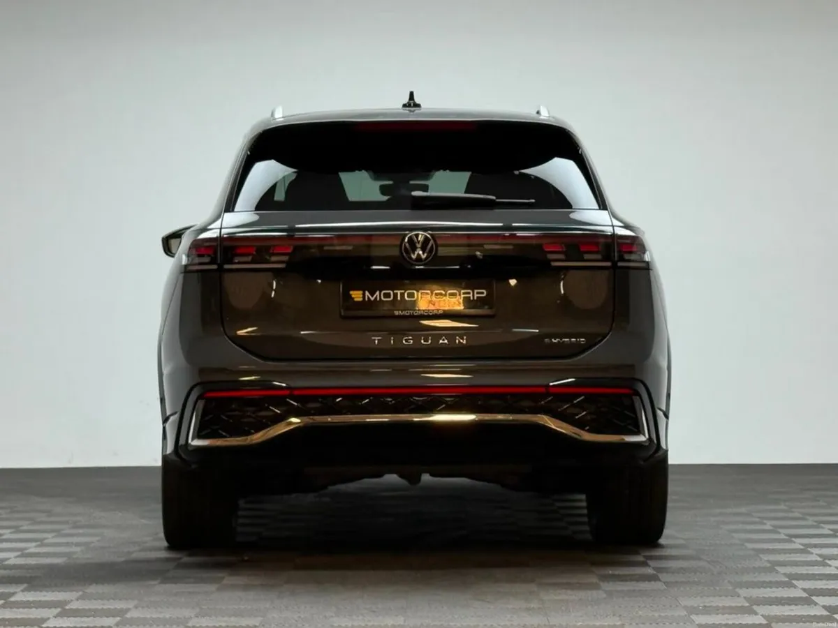 Volkswagen Tiguan R-LINE 1.5 TSI DSG PHEV - Image 6