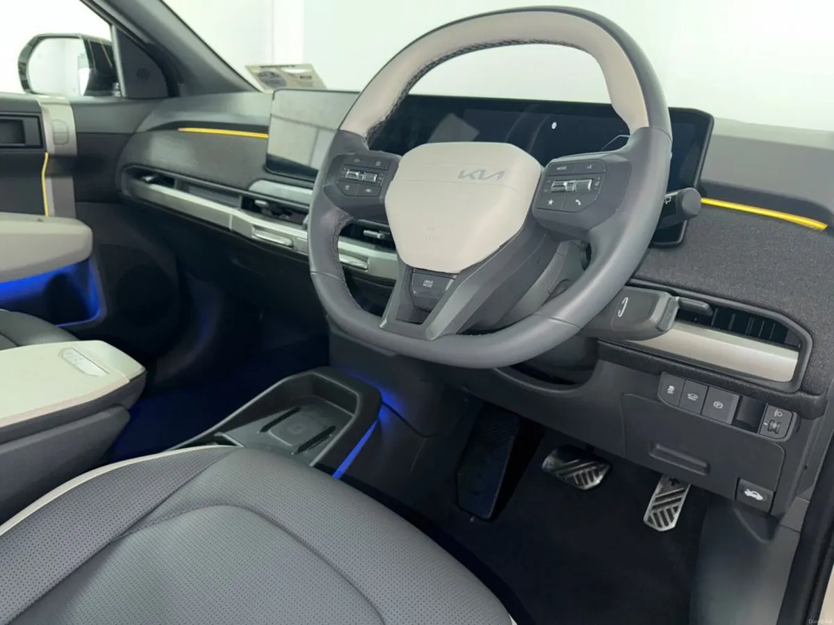 Kia EV3 Earth GT Line Long Range--Sale Price-- - Image 2