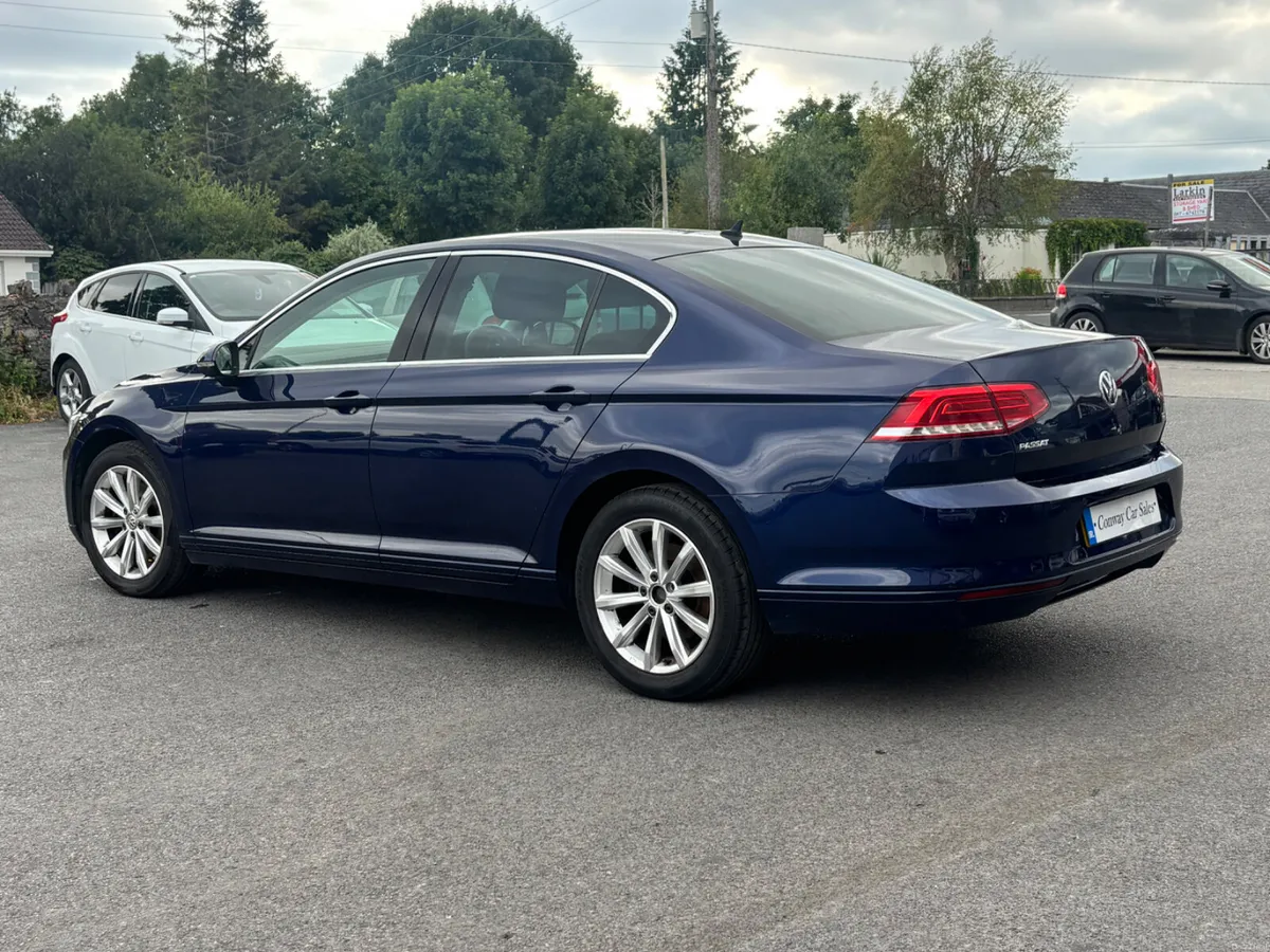 2017 Volkswagen Passat  SE Business 1.6 TDI - Image 4