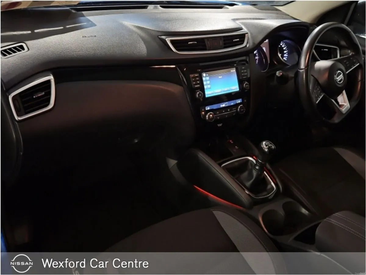 Nissan Qashqai 1.2 PET SV - Image 6