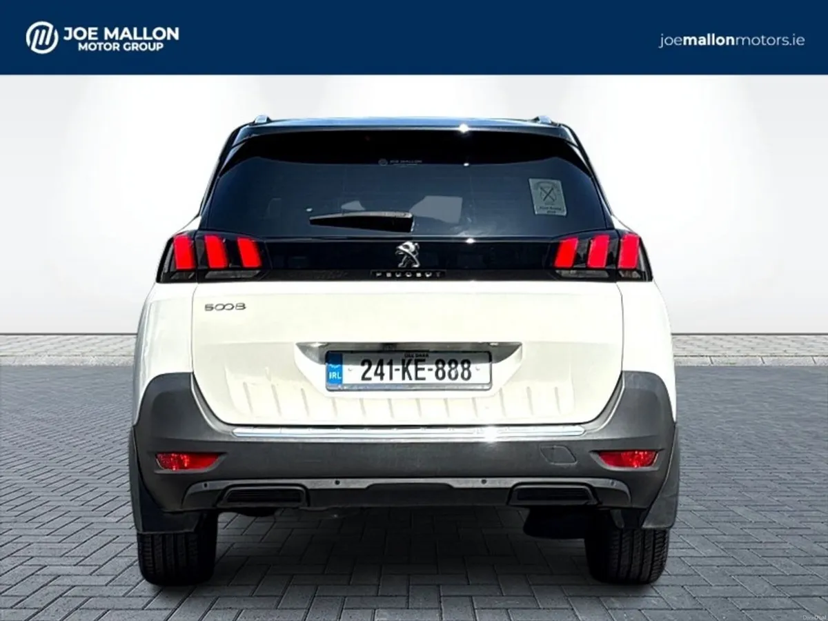 Peugeot 5008 1.2 Hybrid 136bhp E-DCS6 Allure Auto - Image 5