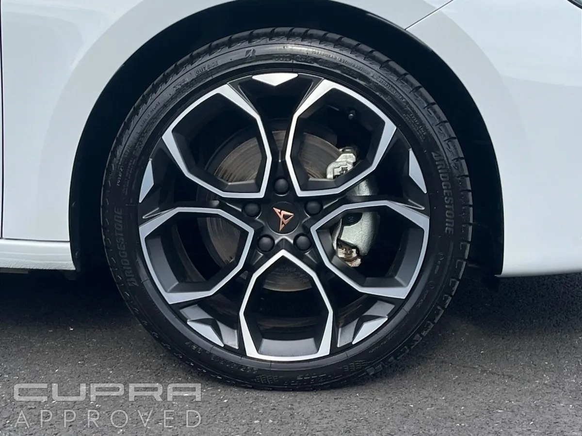 Cupra Leon SP 1.5 eTSI 150HP DSG *CUPRA APPROVED* - Image 6