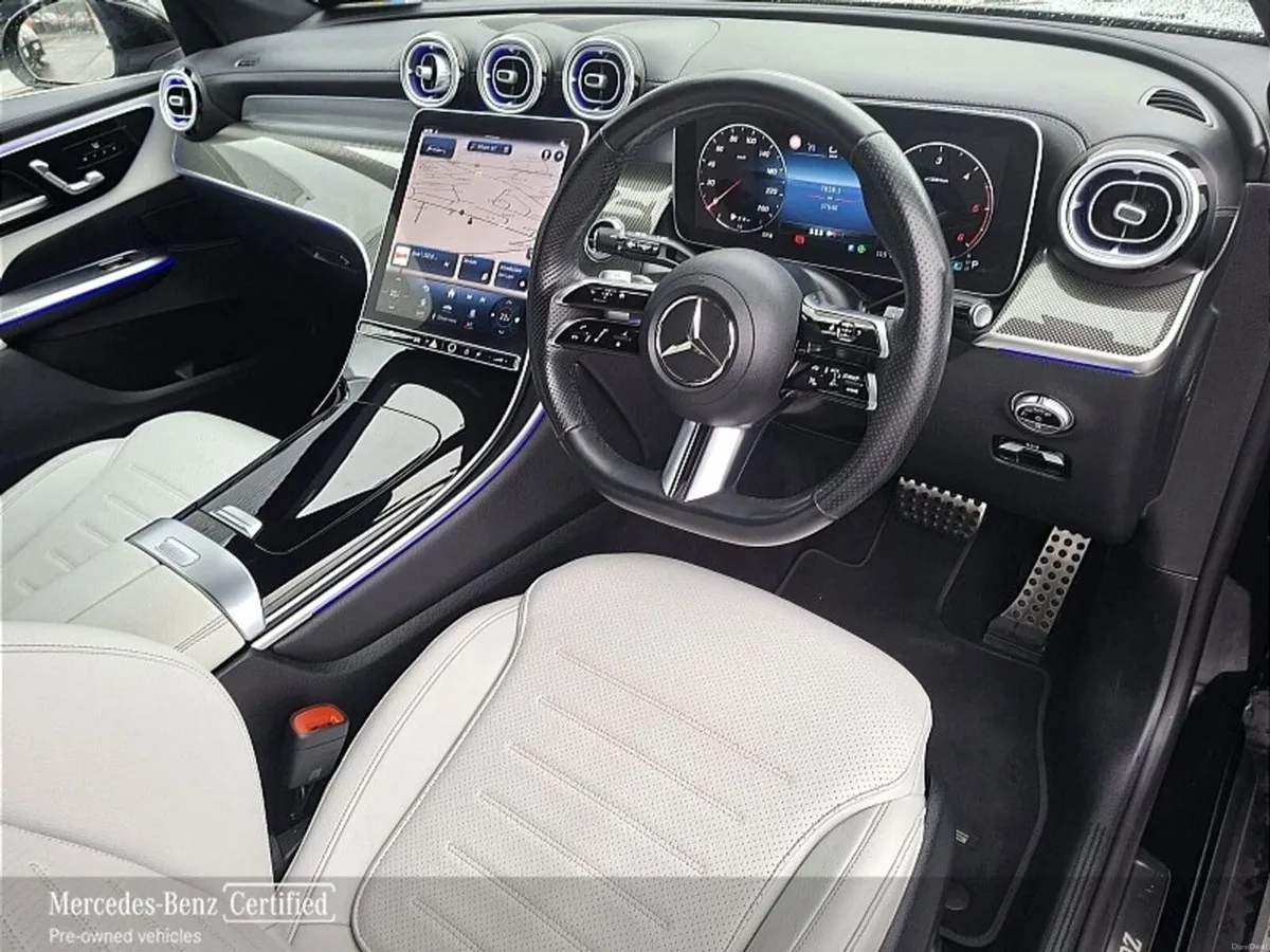 Mercedes-Benz GLC GLC220D 4MATIC AMG Line A/T - Image 6