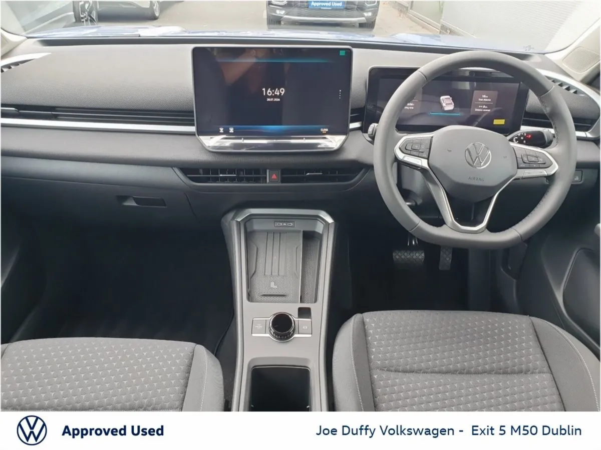 Volkswagen T-Roc LIFE 1.5TSI 116HP MHEV - Image 2