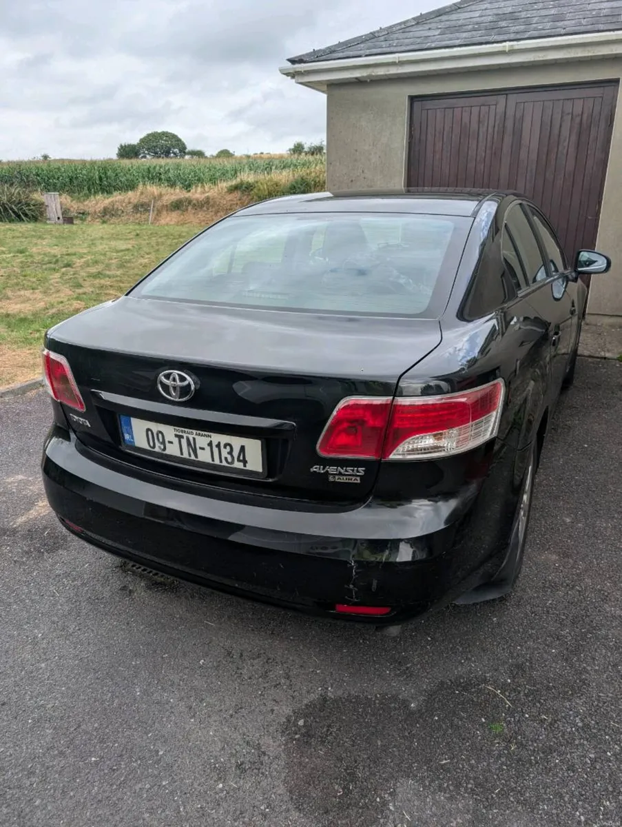 Toyota Avensis - Image 2