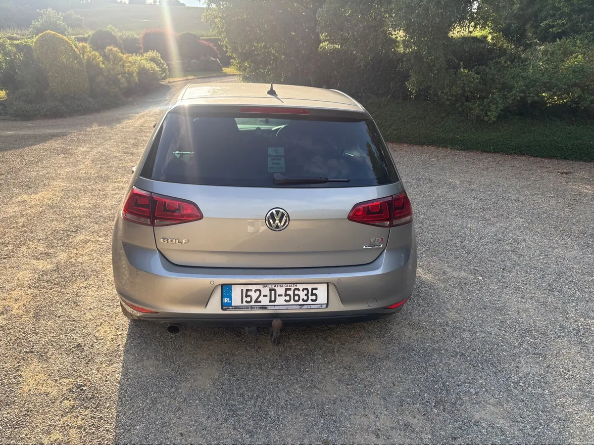 Volkswagen Golf Highline 2015 - Image 2