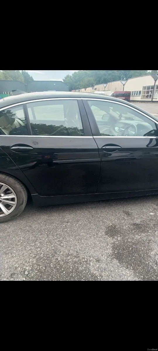 BMW 5-Series 2016 - Image 3