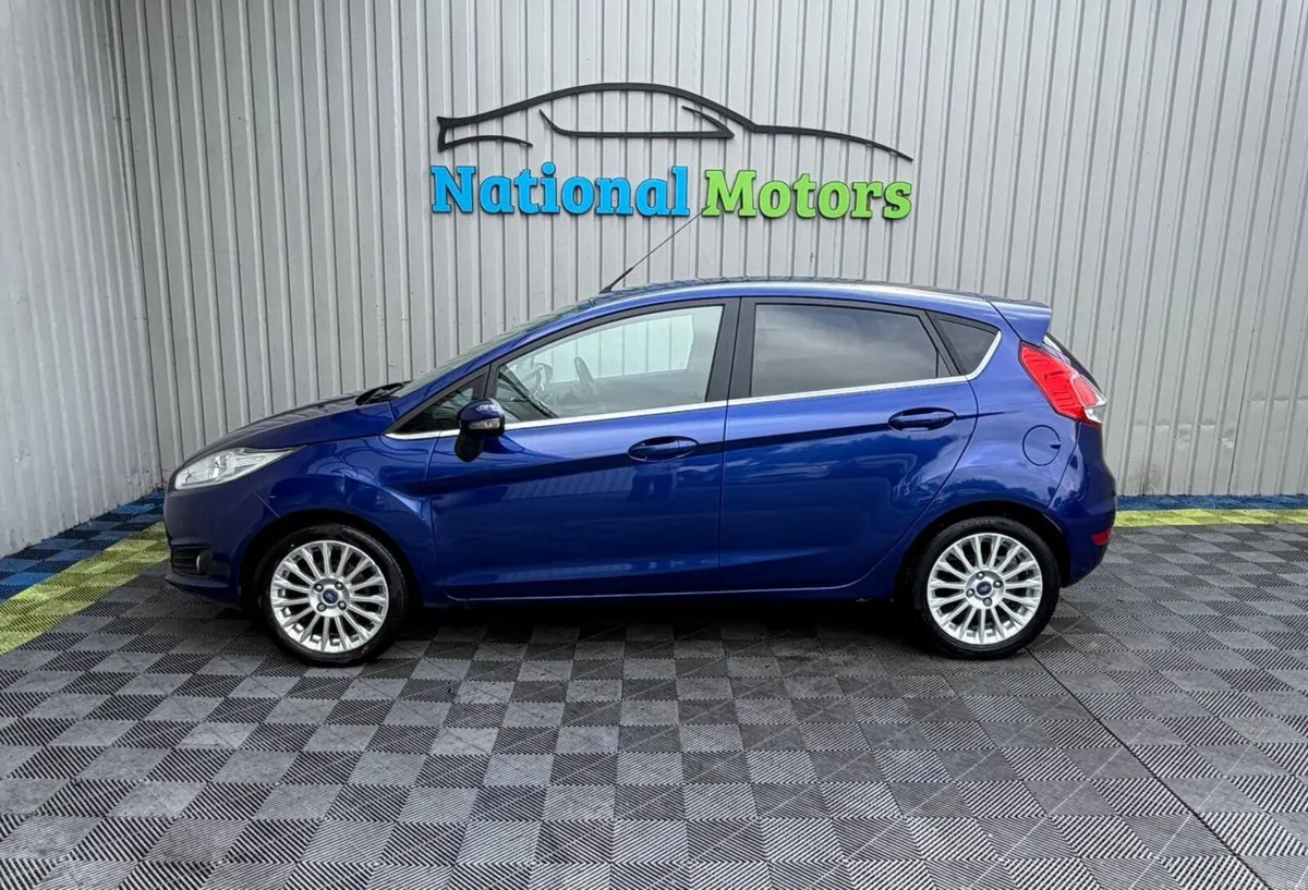 2015 Ford Fiesta TITANIUM 1.0 PETROL - Image 6