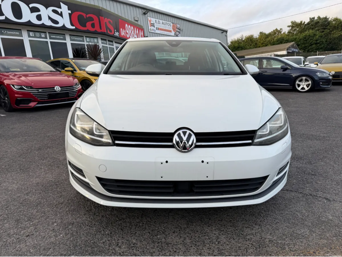 Volkswagen Golf 1.2 TSI AUTOMATIC - REVERSE CAMERA - Image 2