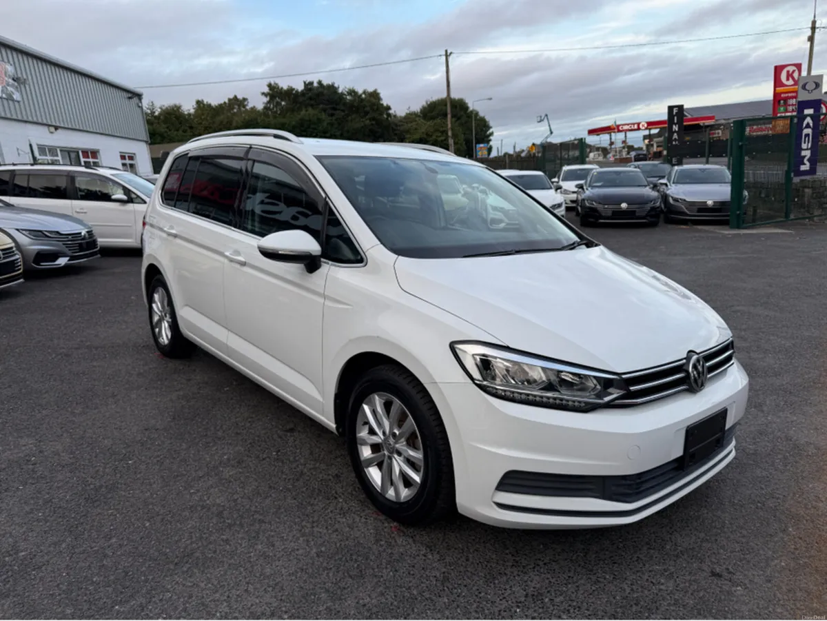 Volkswagen Touran 1.4 TSI AUTOMATIC 7 SEATER - FAC - Image 3