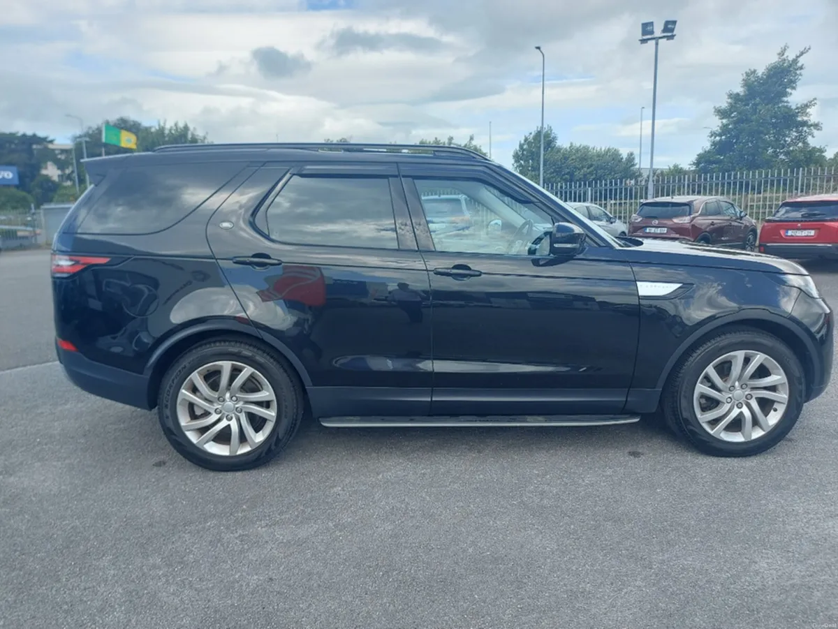 Land Rover Discovery 2.0 HSE SD4 7 SEATS - Image 6