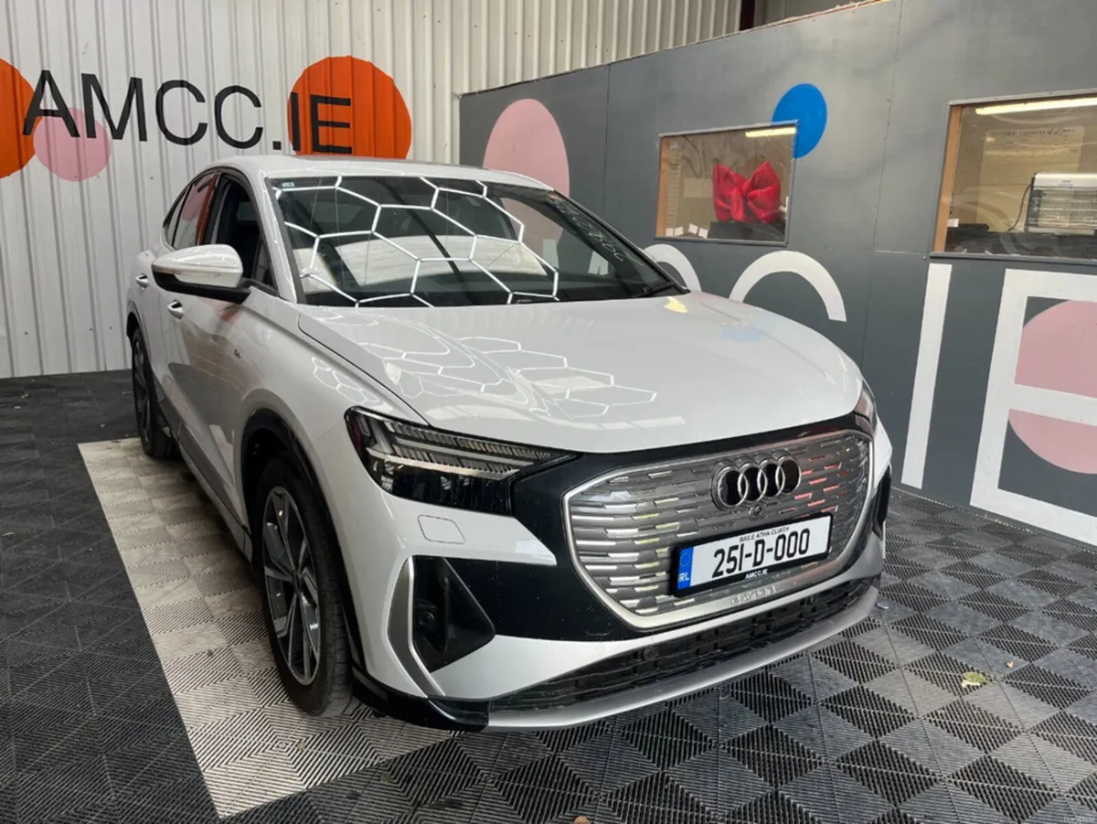 Audi Q4 e-tron 2025 AUDI Q4 E-TRON AUTOMATIC / CRU - Image 1